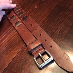 Amiee Lynn thick leather belt sz28-32 EUC